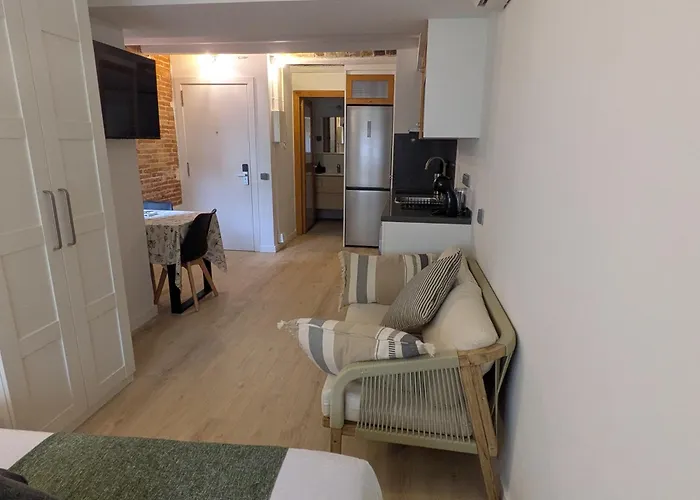 Apartman Touch - Font Honrada