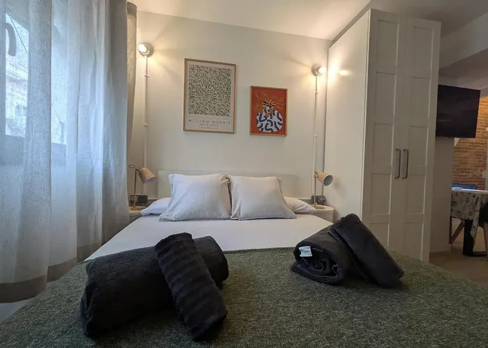 Apartman Touch - Font Honrada