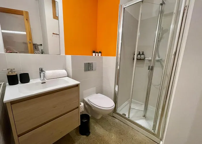 Apartman Touch - Font Honrada *
